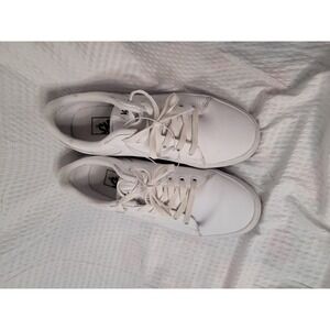 Women's Vans Size 8.5 White Lace Up Low